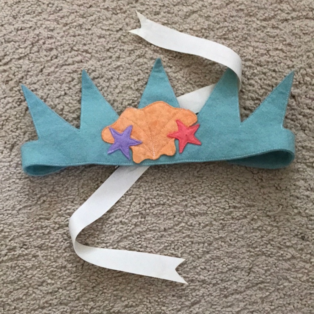 Opposite of Far Mermaid Crown